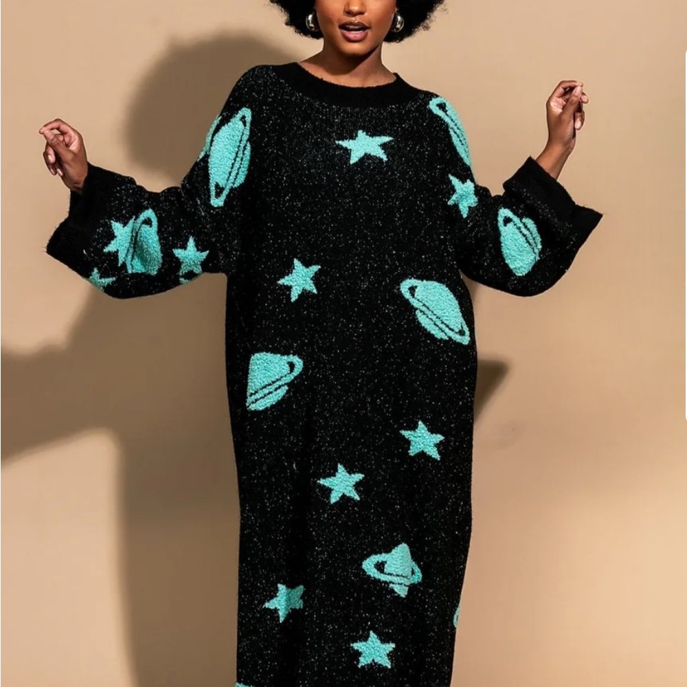 DIL NEED SOME SPACE OVERSIZE KNIT DRESS